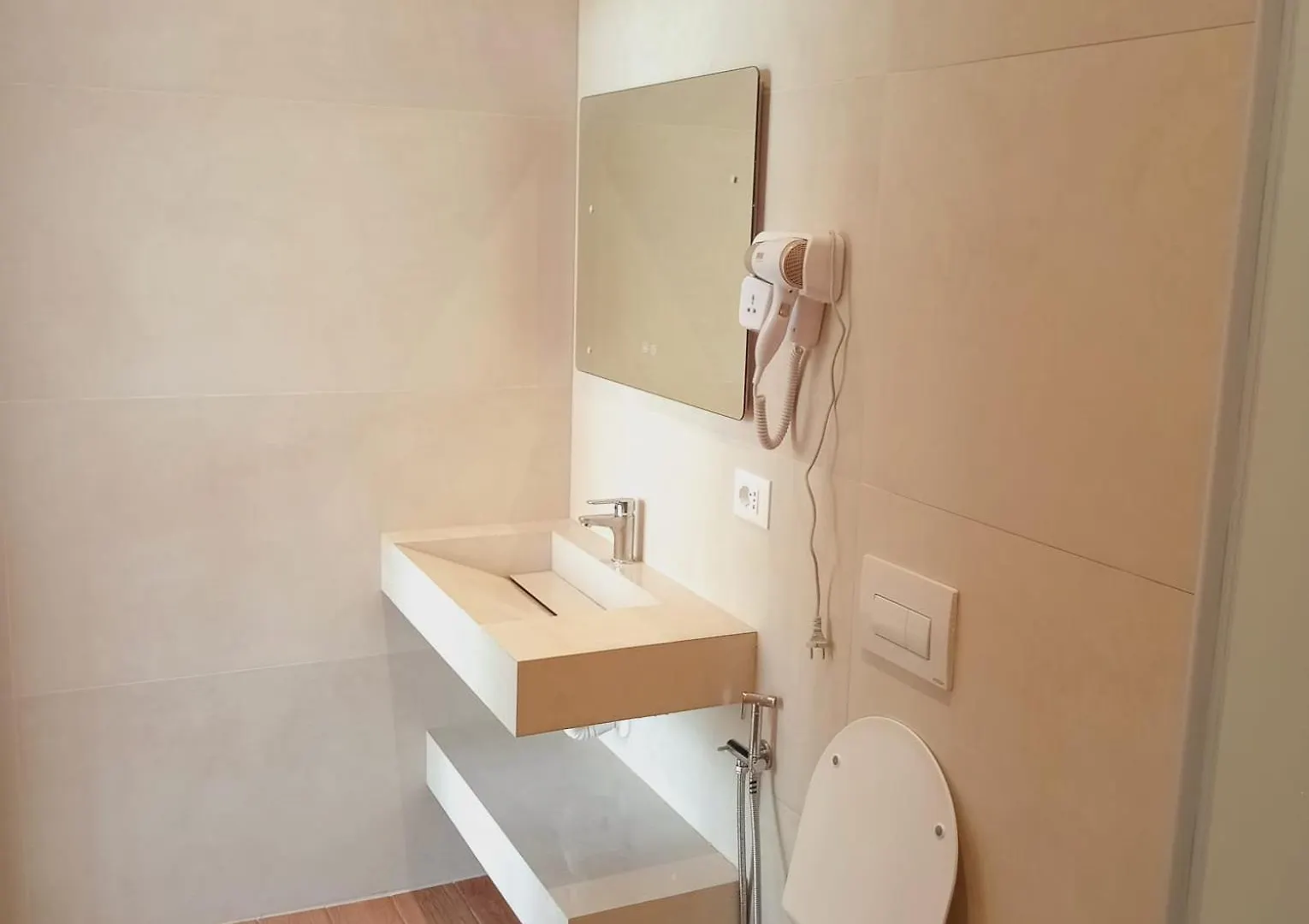 Dia Mare Deluxe Apart otel Avlonya